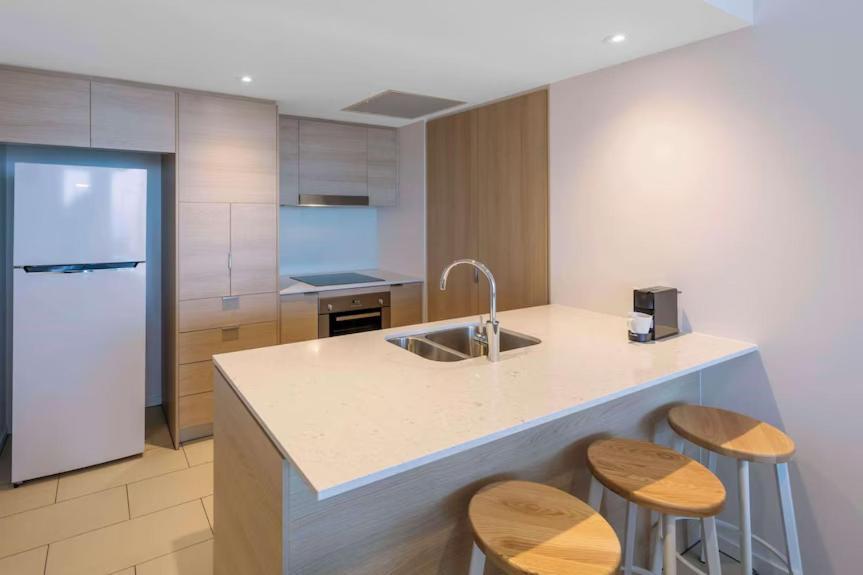 Beach Residences 2-Br River View Gold Coast Bagian luar foto