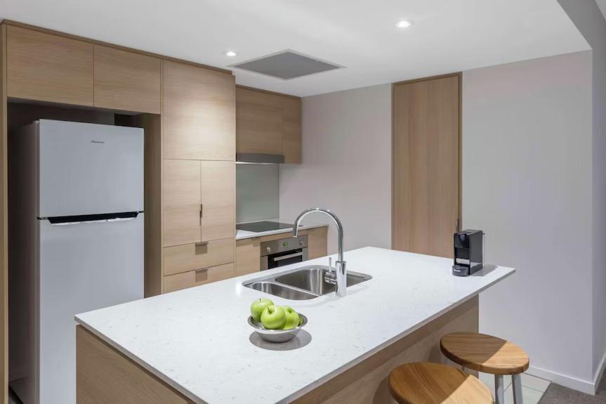 Beach Residences 2-Br River View Gold Coast Bagian luar foto